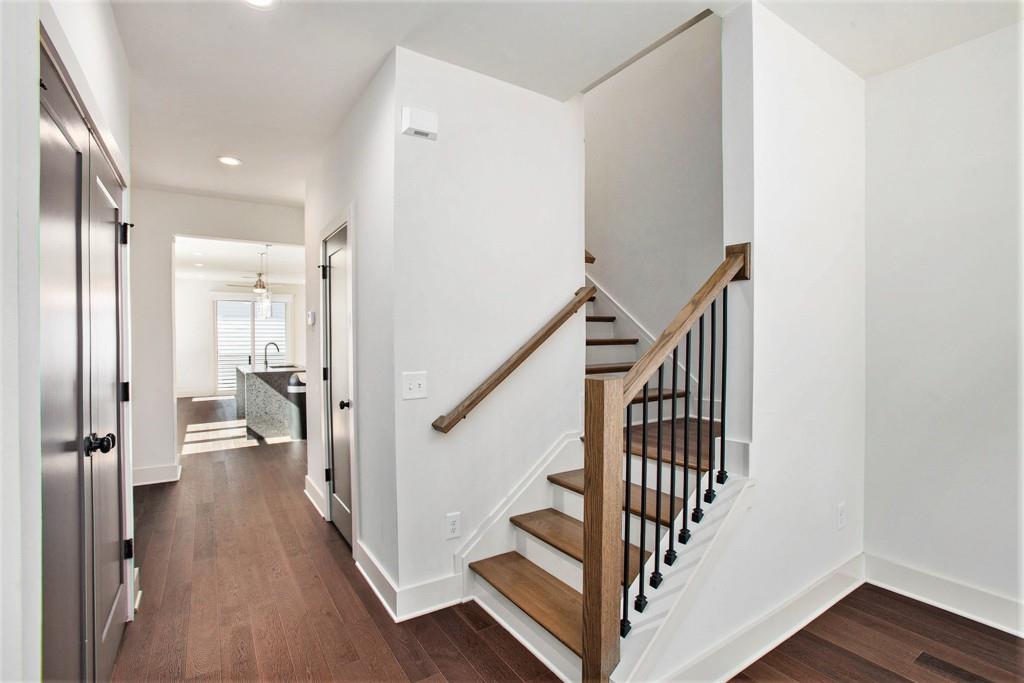 1350 May Avenue SE Unit 1