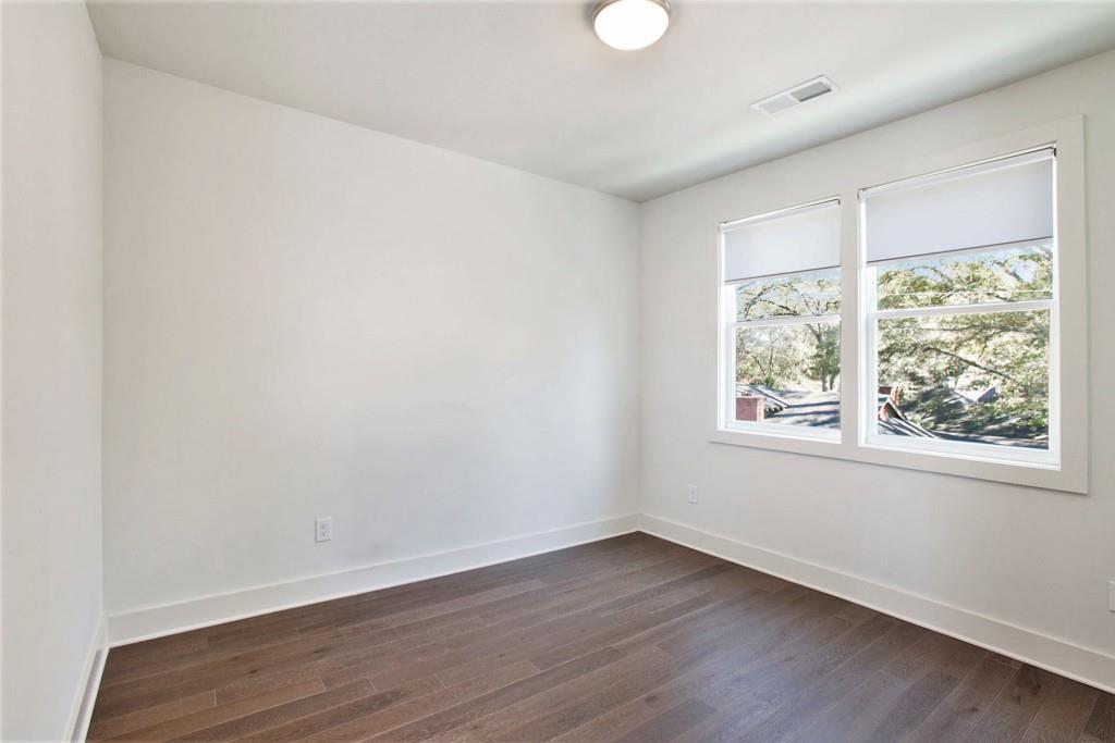 1350 May Avenue SE Unit 1