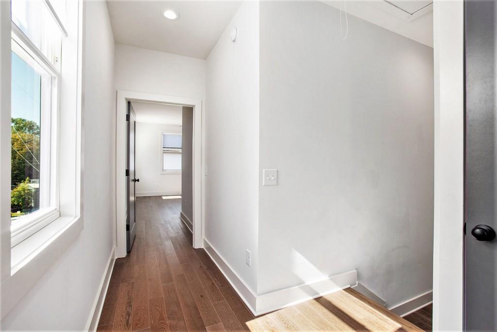1350 May Avenue SE Unit 1
