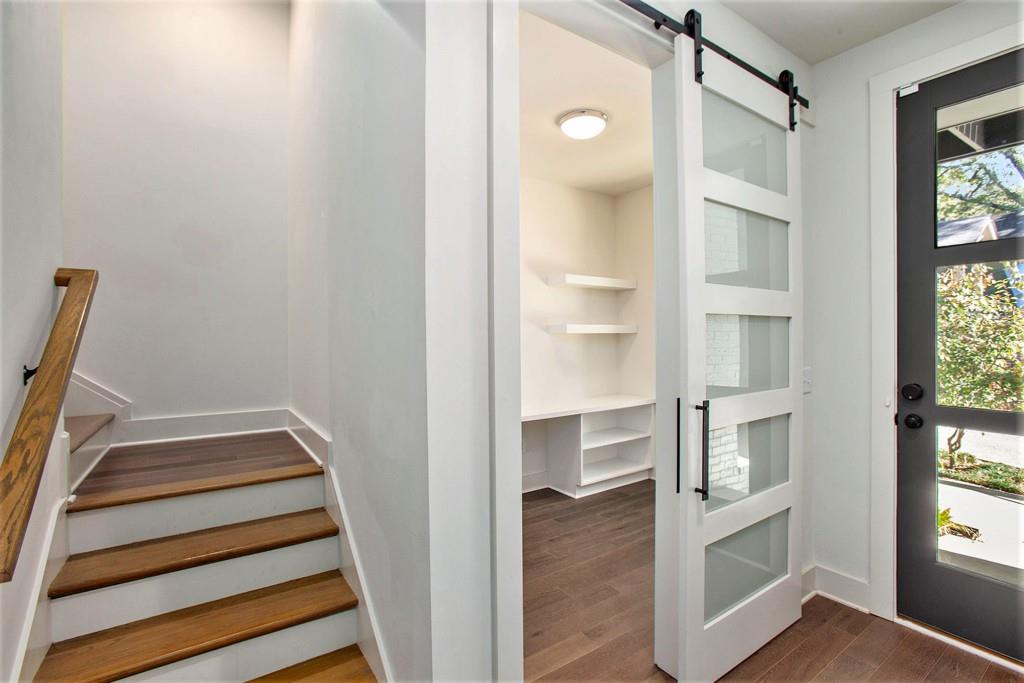 1350 May Avenue SE Unit 1