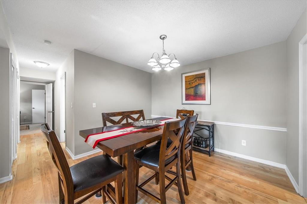 6851 Roswell Road Unit H12