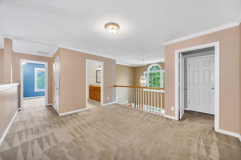 214 Kingsley Way