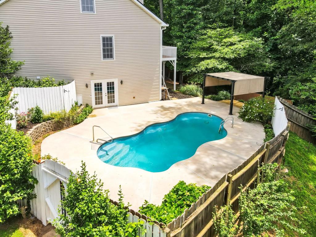 214 Kingsley Way