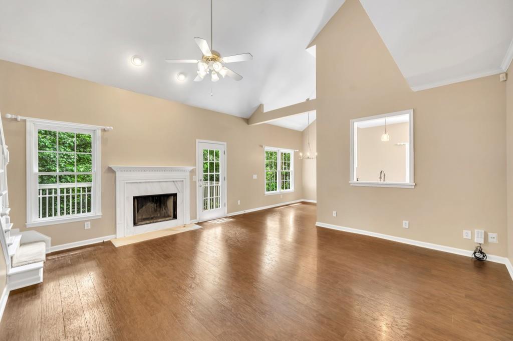 214 Kingsley Way