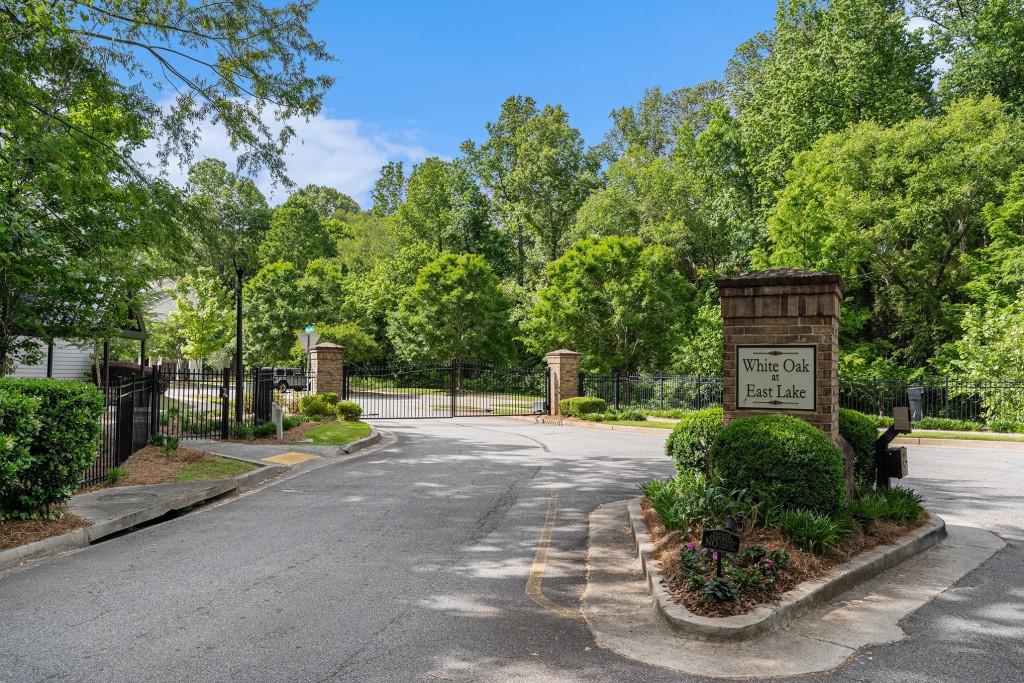 1624 Venture Point Way