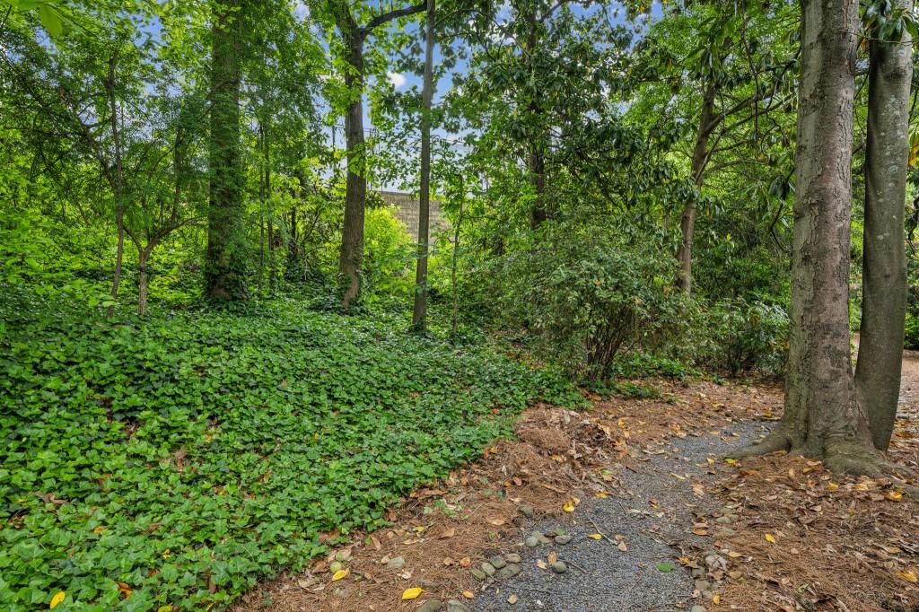 1634 Ponce De Leon Avenue NE Unit 208