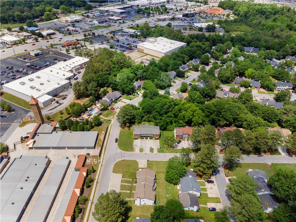 675 Hunting Creek Lane SE