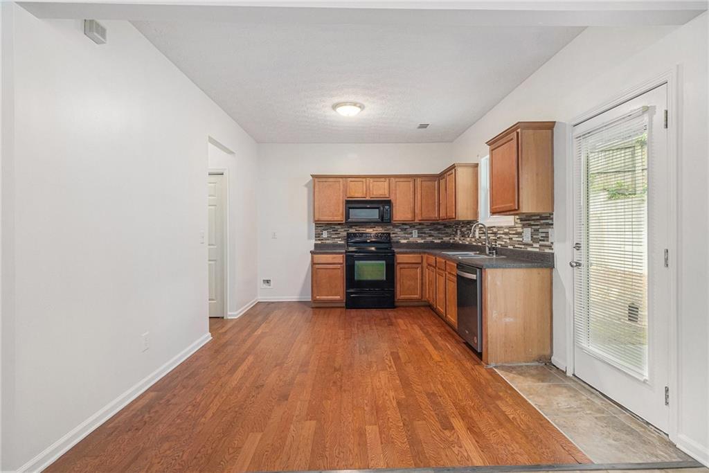 4139 Magnolia Glen Walk