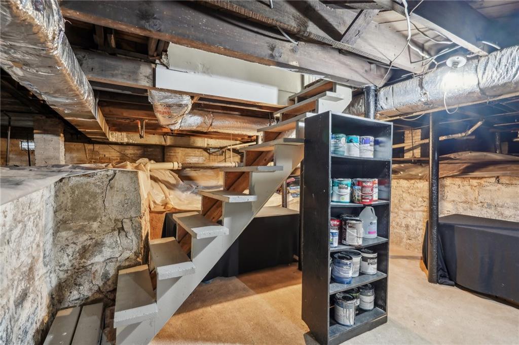 25 Standish Avenue NW