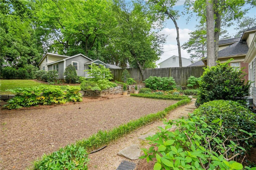 25 Standish Avenue NW