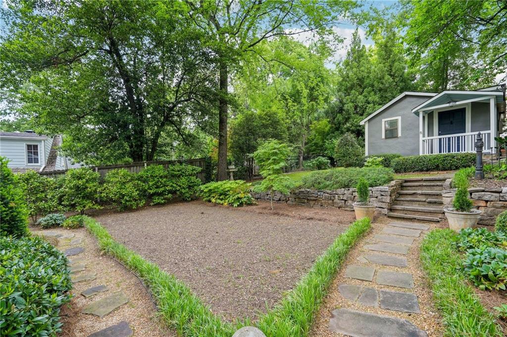 25 Standish Avenue NW