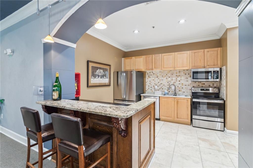 10 Perimeter Summit Boulevard NE Unit 4243