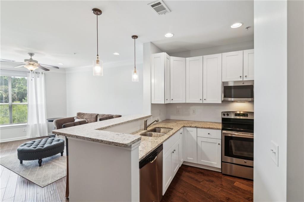 10 Perimeter Summit Boulevard NE Unit 4243