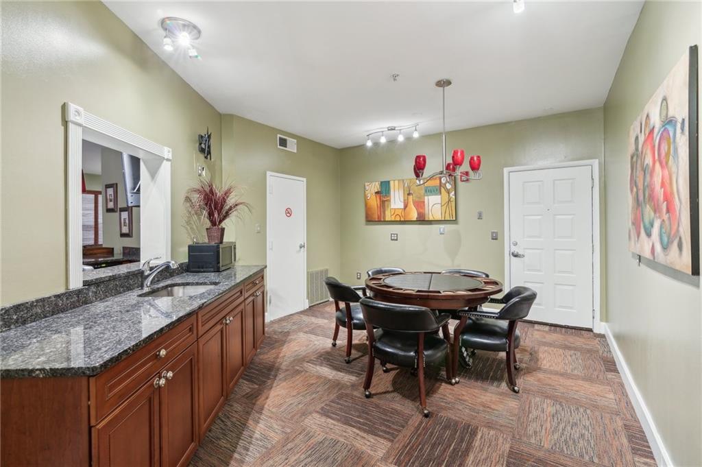 10 Perimeter Summit Boulevard NE Unit 4243