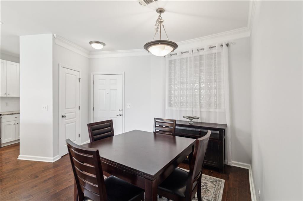 10 Perimeter Summit Boulevard NE Unit 4243