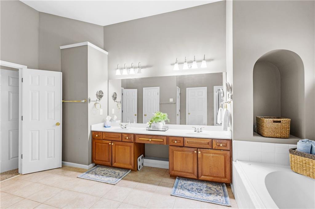 4840 Spring Park Circle