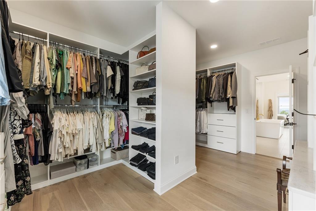 2996 Treeside Terrace