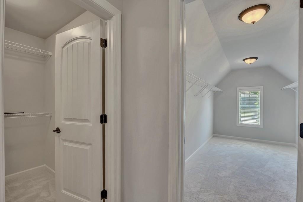 1231 Fawndale Drive NW