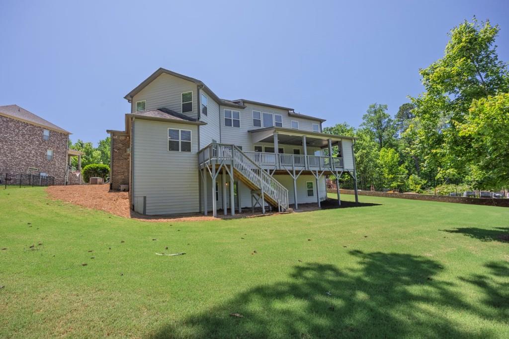 1231 Fawndale Drive NW