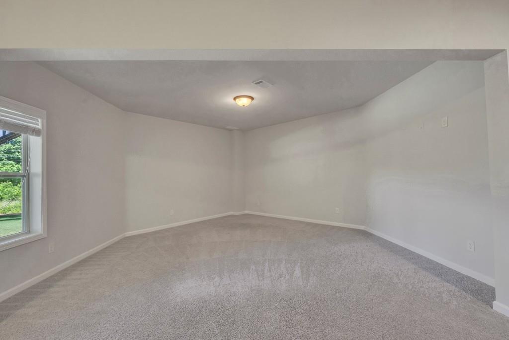 1231 Fawndale Drive NW