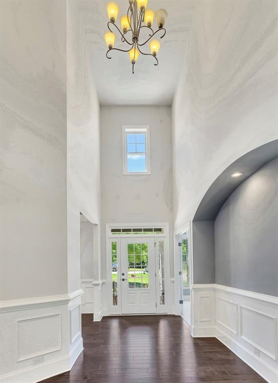 1231 Fawndale Drive NW