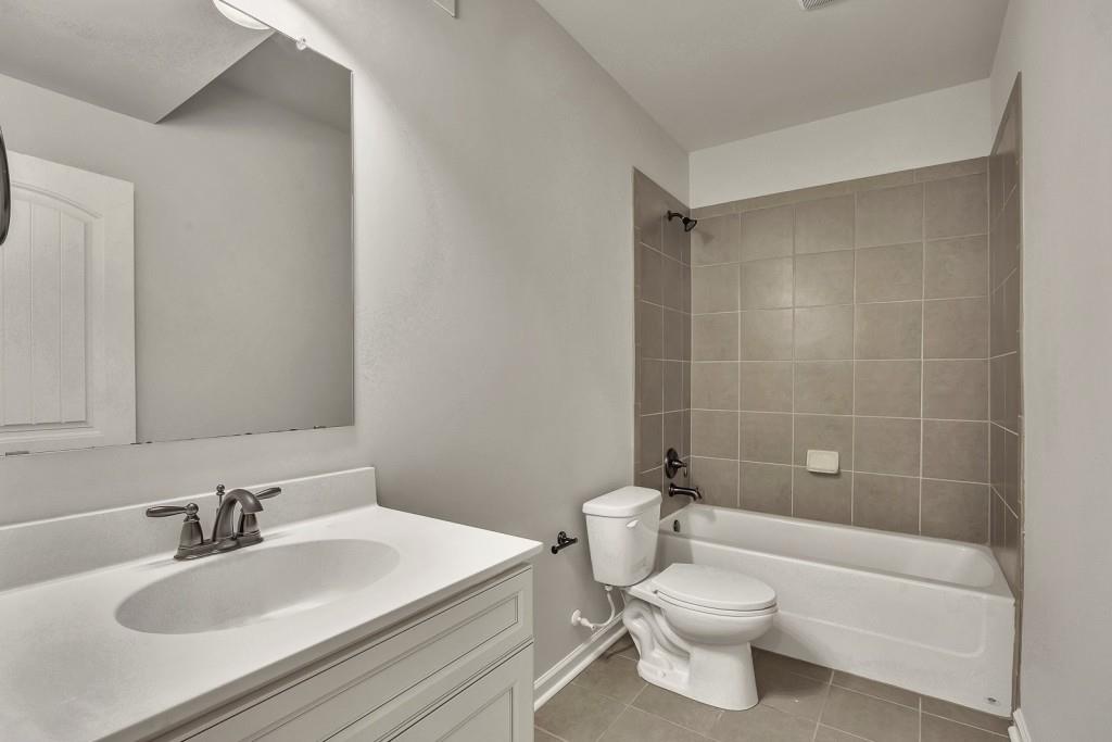 1231 Fawndale Drive NW