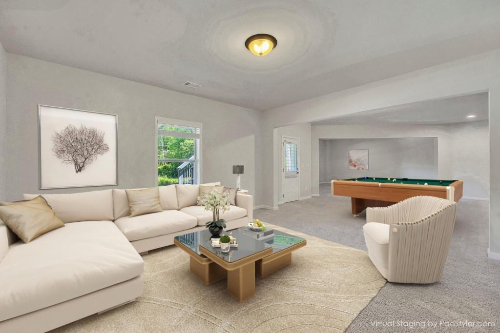 1231 Fawndale Drive NW