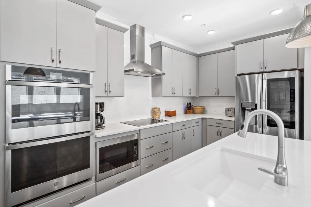 209 Floral Valley Drive