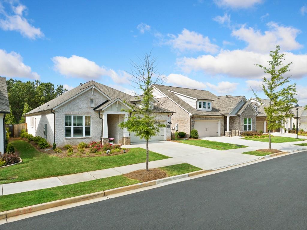 209 Floral Valley Drive