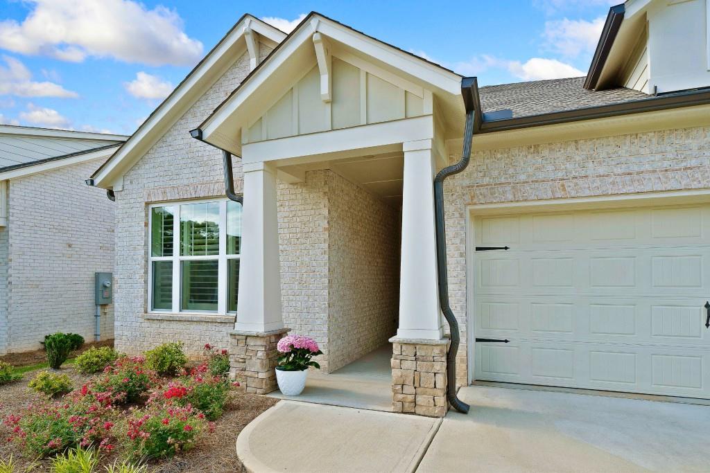 209 Floral Valley Drive