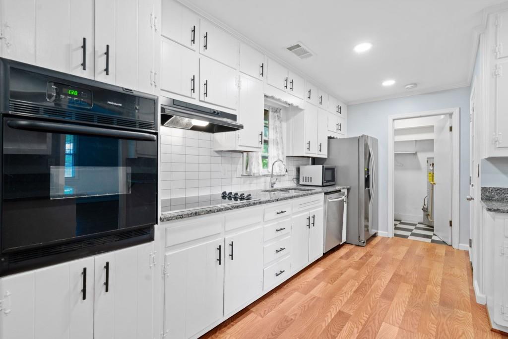 3047 Hudson Court