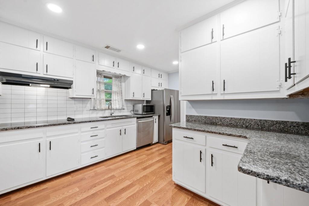 3047 Hudson Court