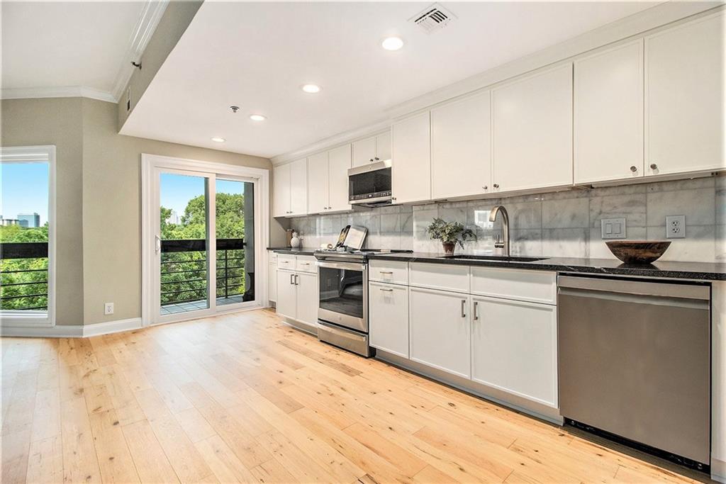 587 Virginia Avenue NE Unit 609