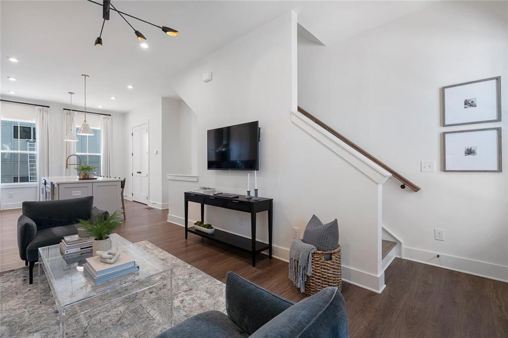 1408 Cozy Court Unit 303