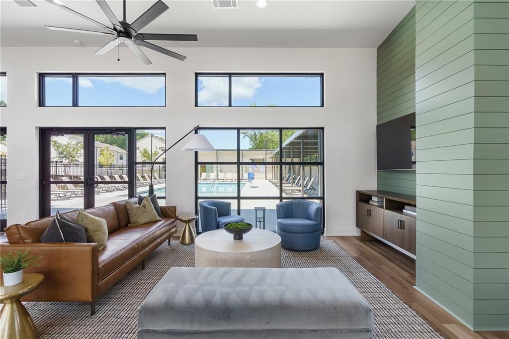 1408 Cozy Court Unit 303