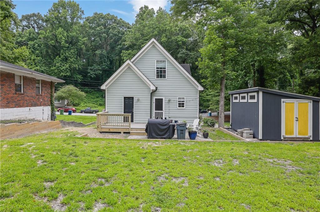 41 Spring Lane NW