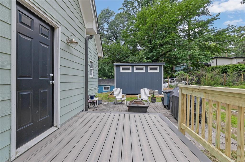 41 Spring Lane NW
