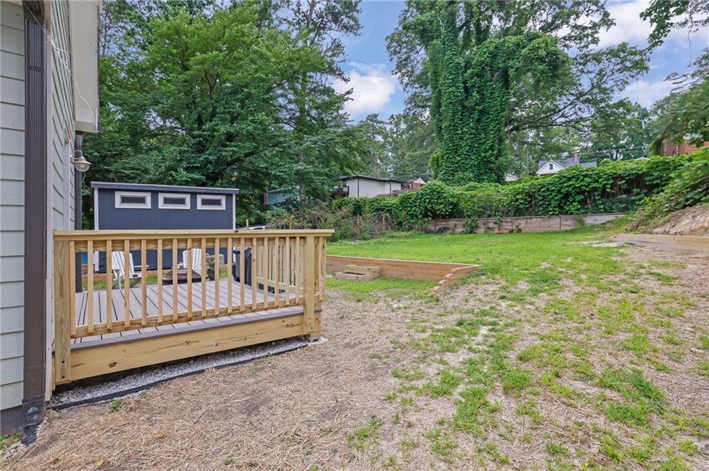 41 Spring Lane NW