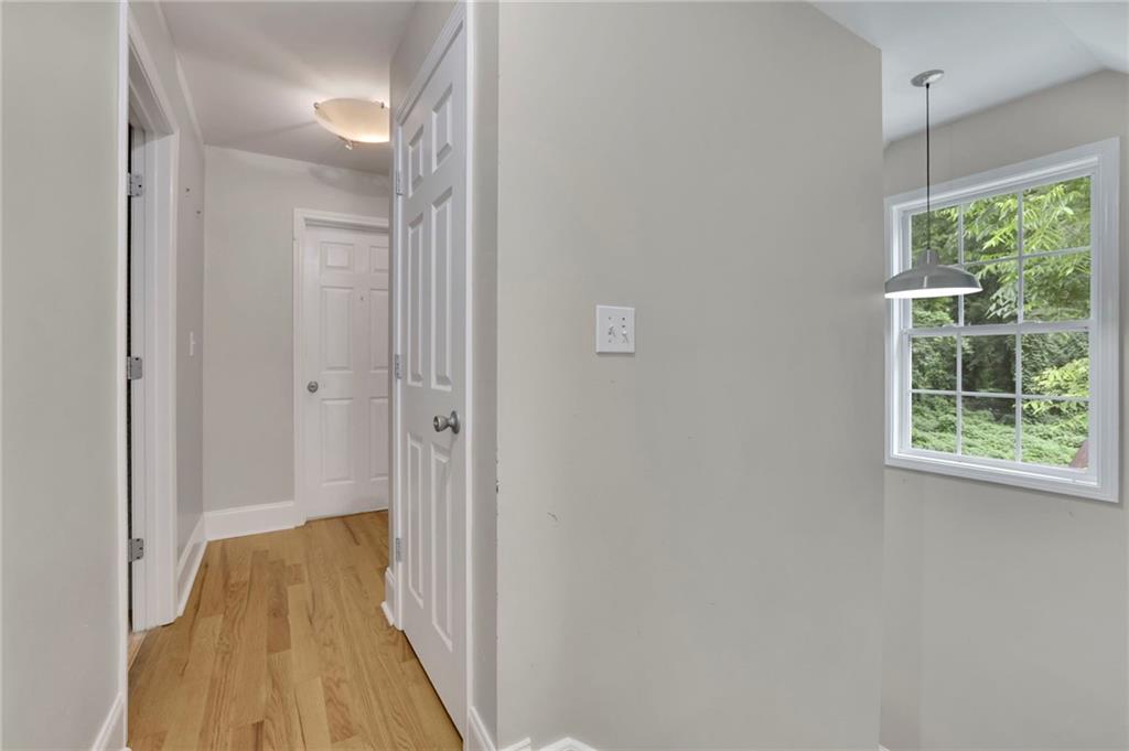 41 Spring Lane NW