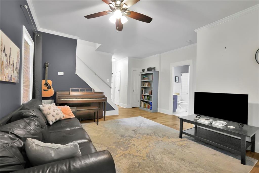 41 Spring Lane NW