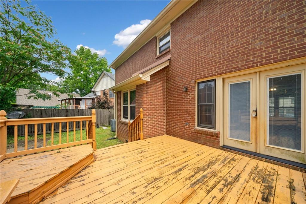 1237 Hunters Drive