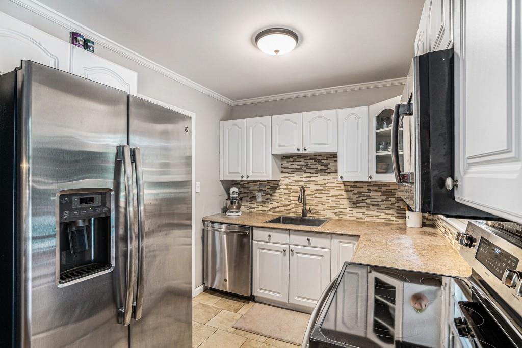 286 Indian Trail