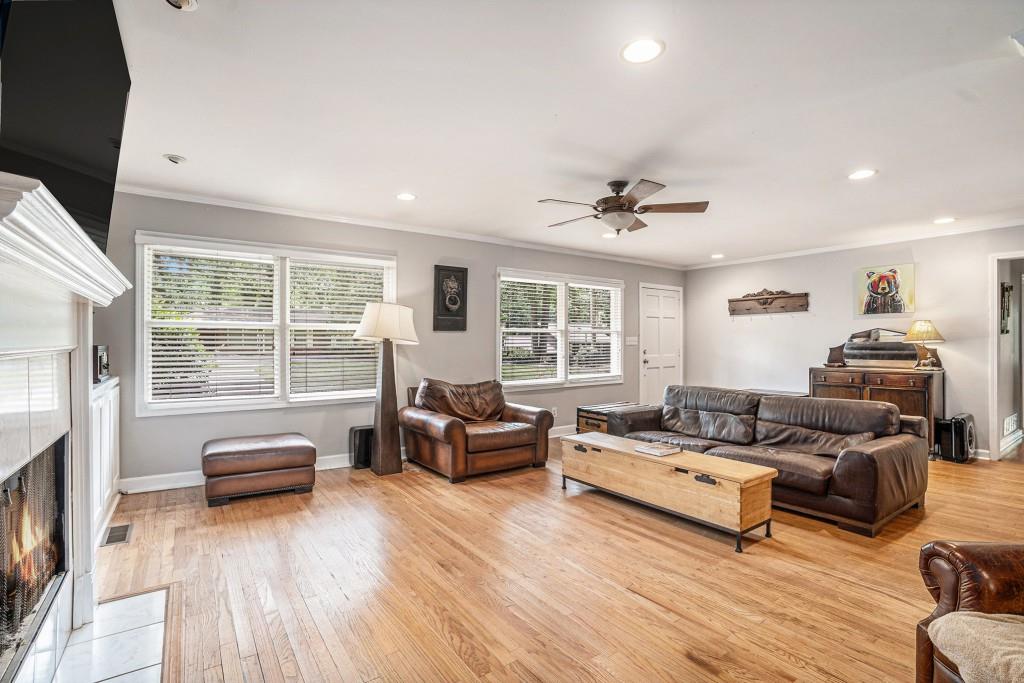 286 Indian Trail