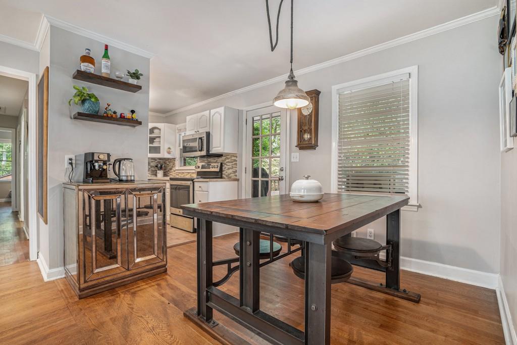 286 Indian Trail