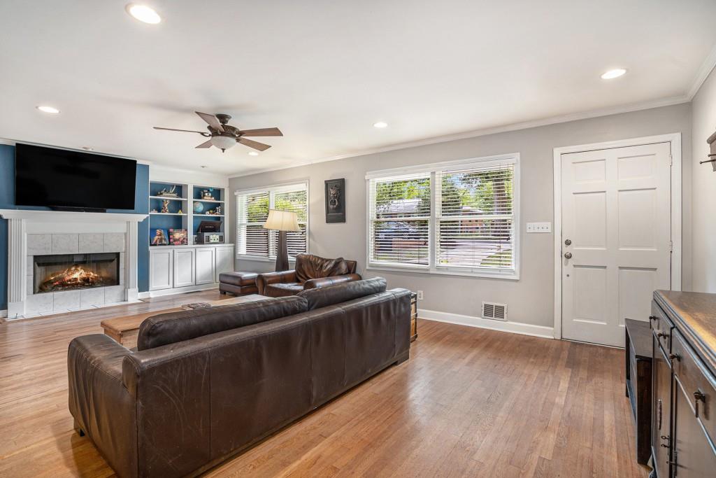 286 Indian Trail