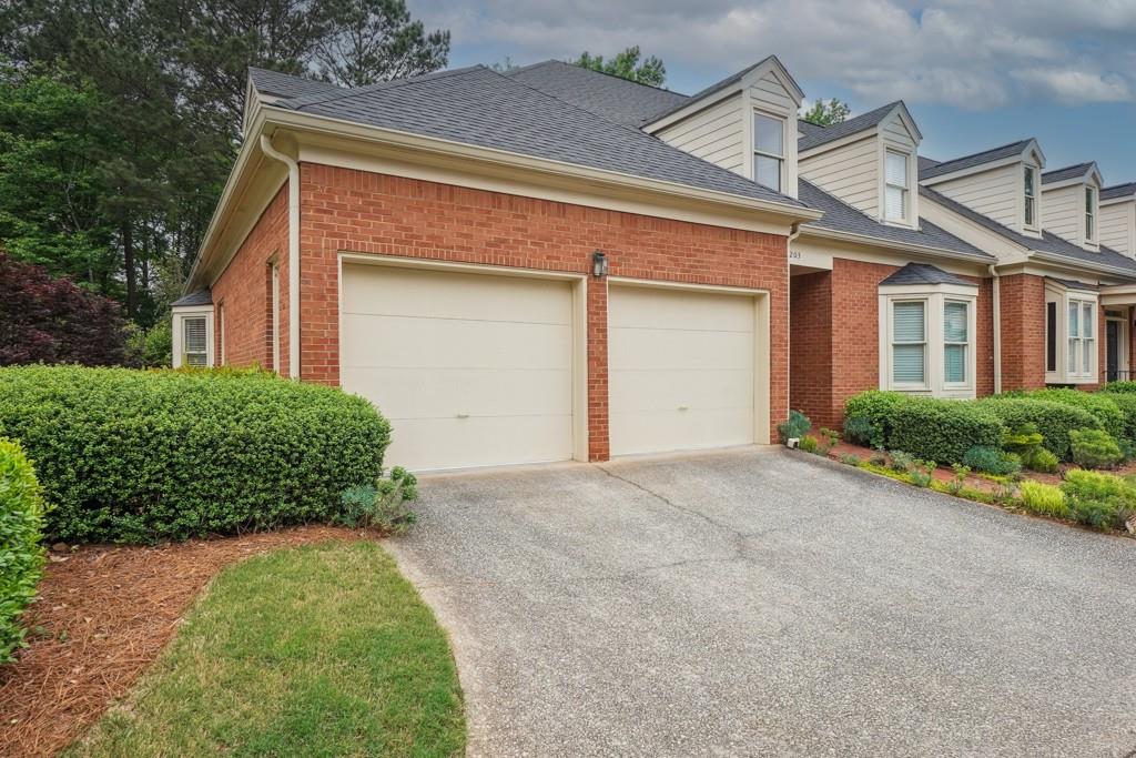 6203 Forest Hills Drive