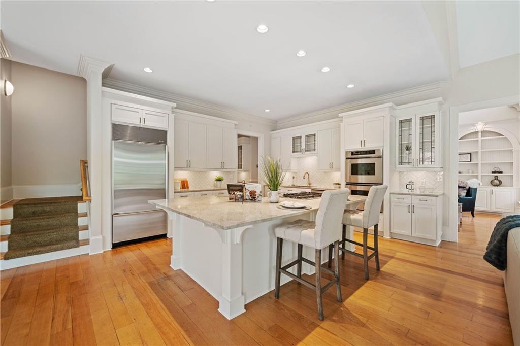 3770 Riverly Trace