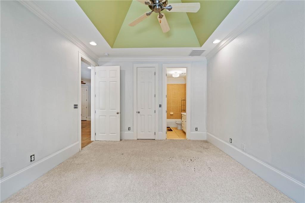 3770 Riverly Trace