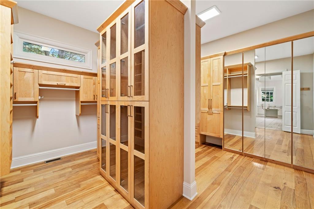 3770 Riverly Trace