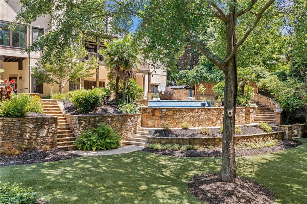 3770 Riverly Trace